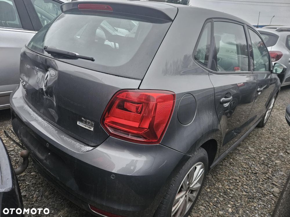 Volkswagen Polo 1.4 TDI (Blue Motion Technology) DSG Highline - 1