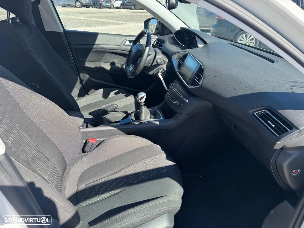 Peugeot 308 1.6 BlueHDi Allure - 5