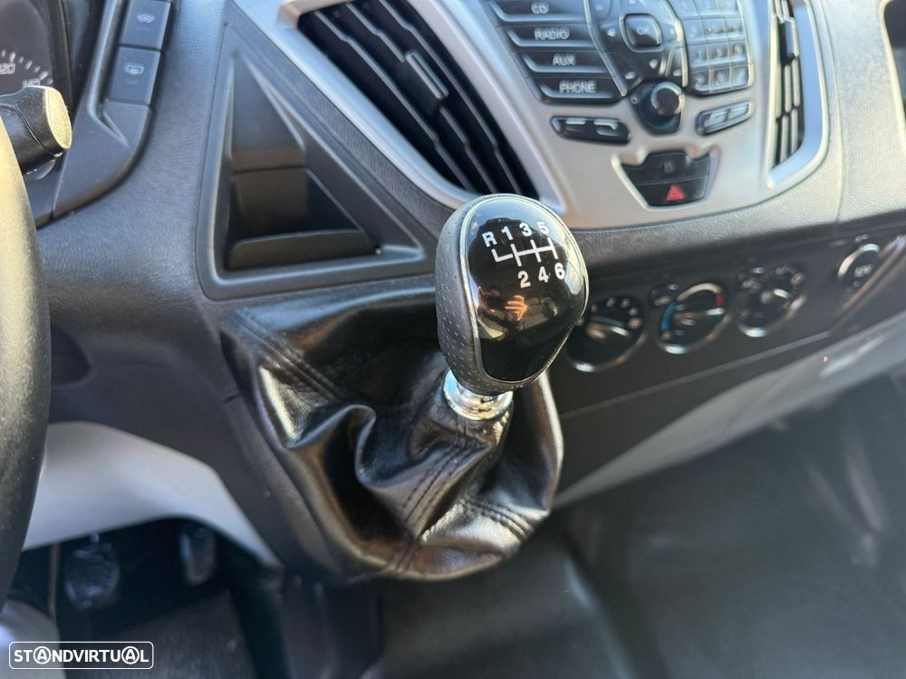 Ford TRANSIT CUSTOM - 6