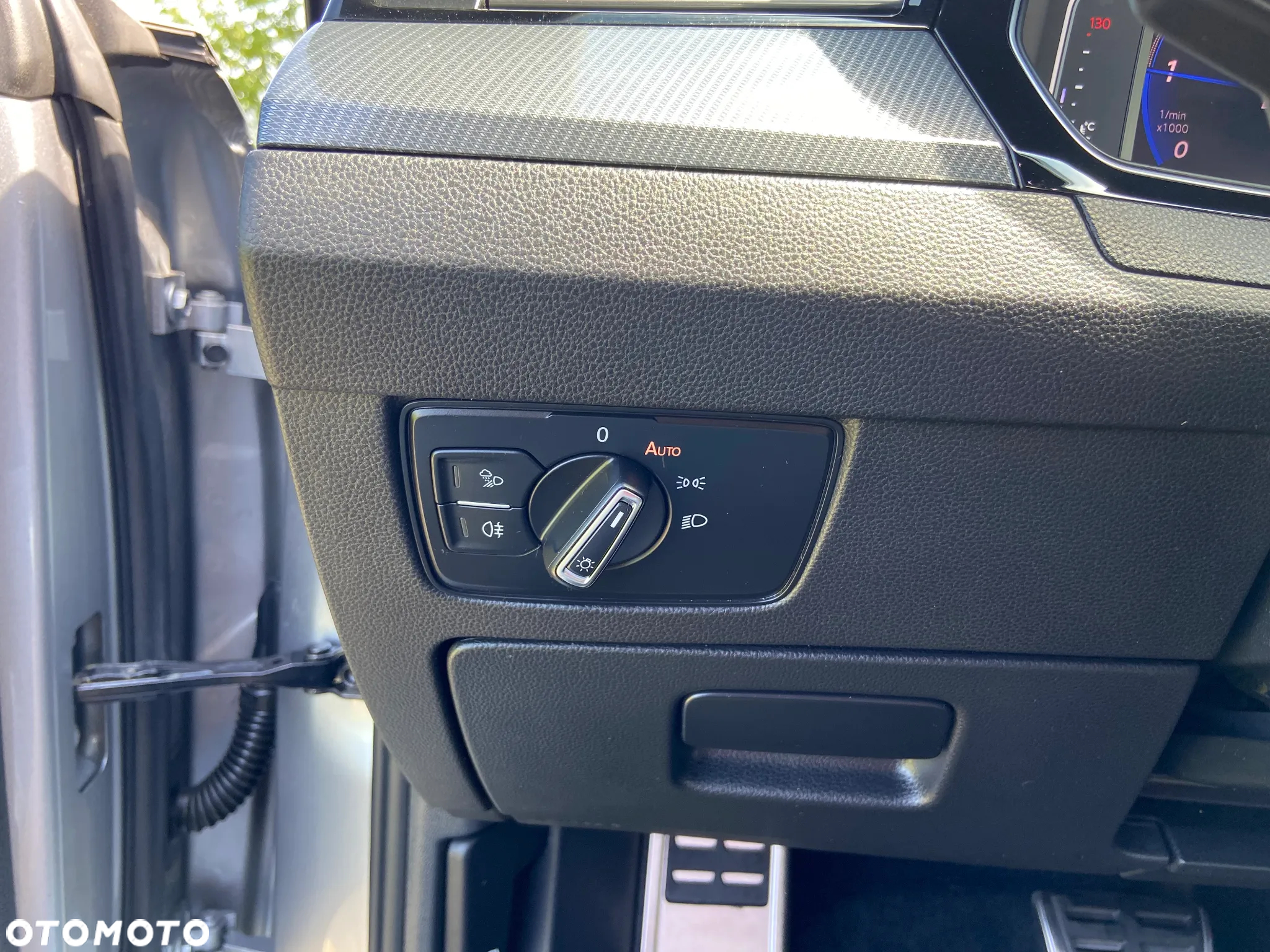 Volkswagen Arteon 2.0 TDI SCR R-Line DSG - 25