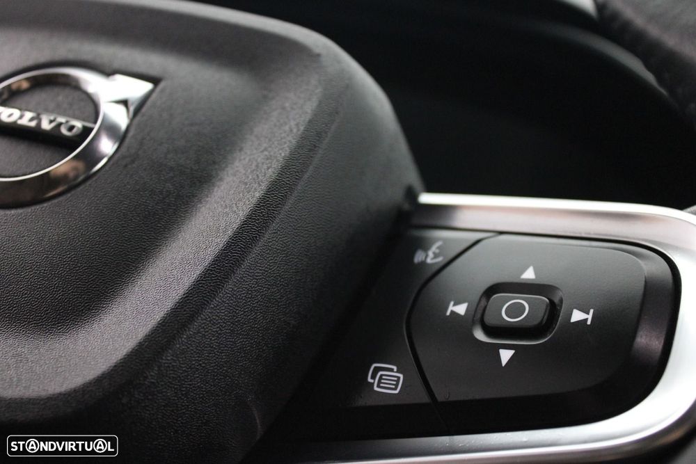 Volvo XC 40 1.5 T2 Momentum - 13