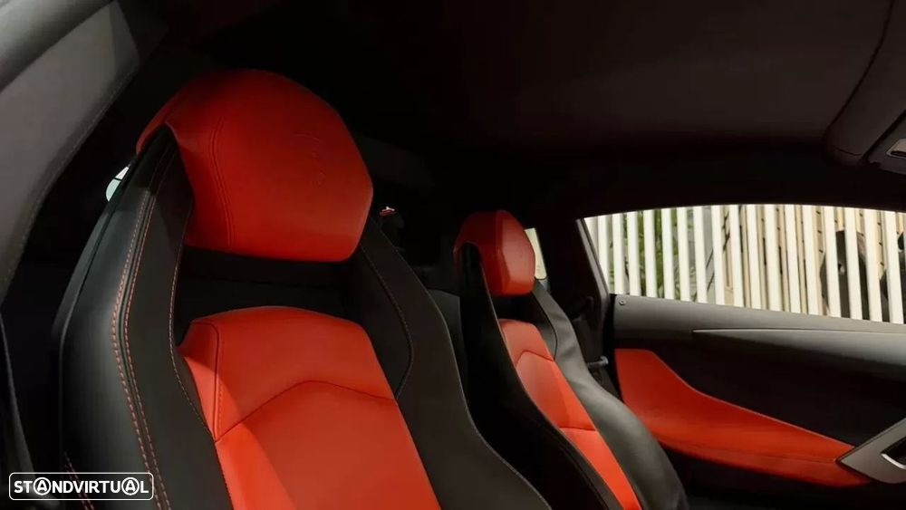 Lamborghini Aventador 6.5 V12 LP700-4 - 30