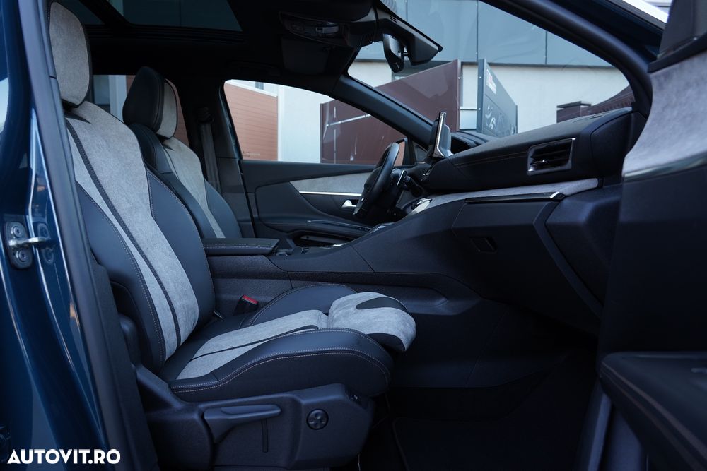 Peugeot 3008 PHEV EAT8 4X4 GT Pack - 24