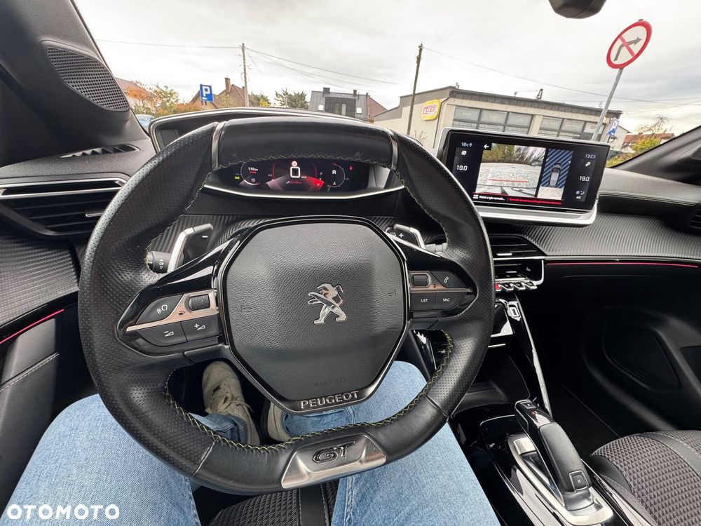 Peugeot 208 1.2 PureTech GT Line S&S EAT8 - 11