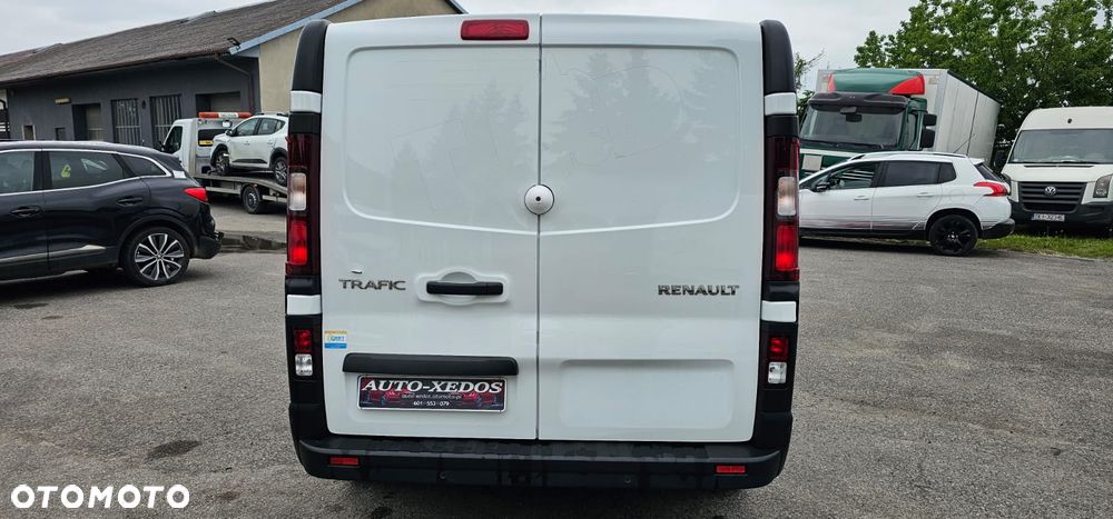 Renault TRAFIC 2.0 DCI 130 KM - 8