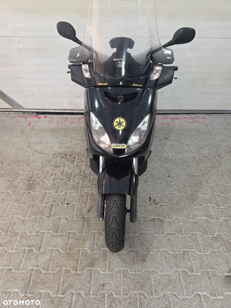 Yamaha X-max - 17