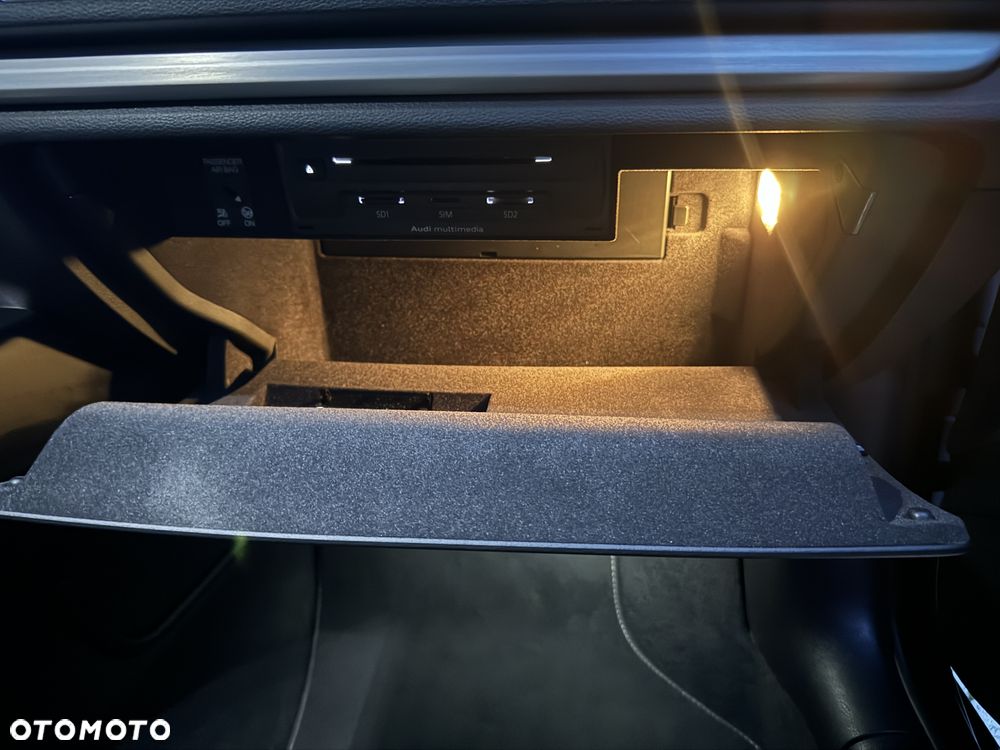 Audi A3 Limousine 1.6 TDI Sport S tronic - 24