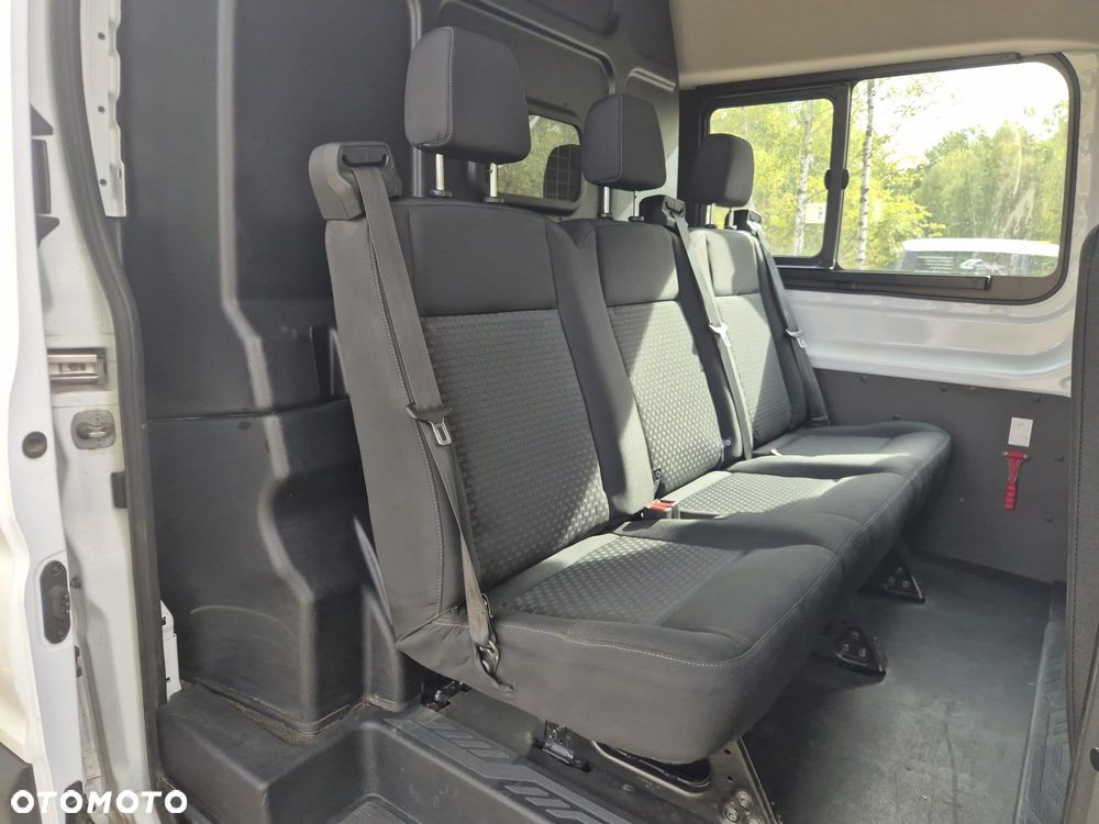 Ford Transit - 22