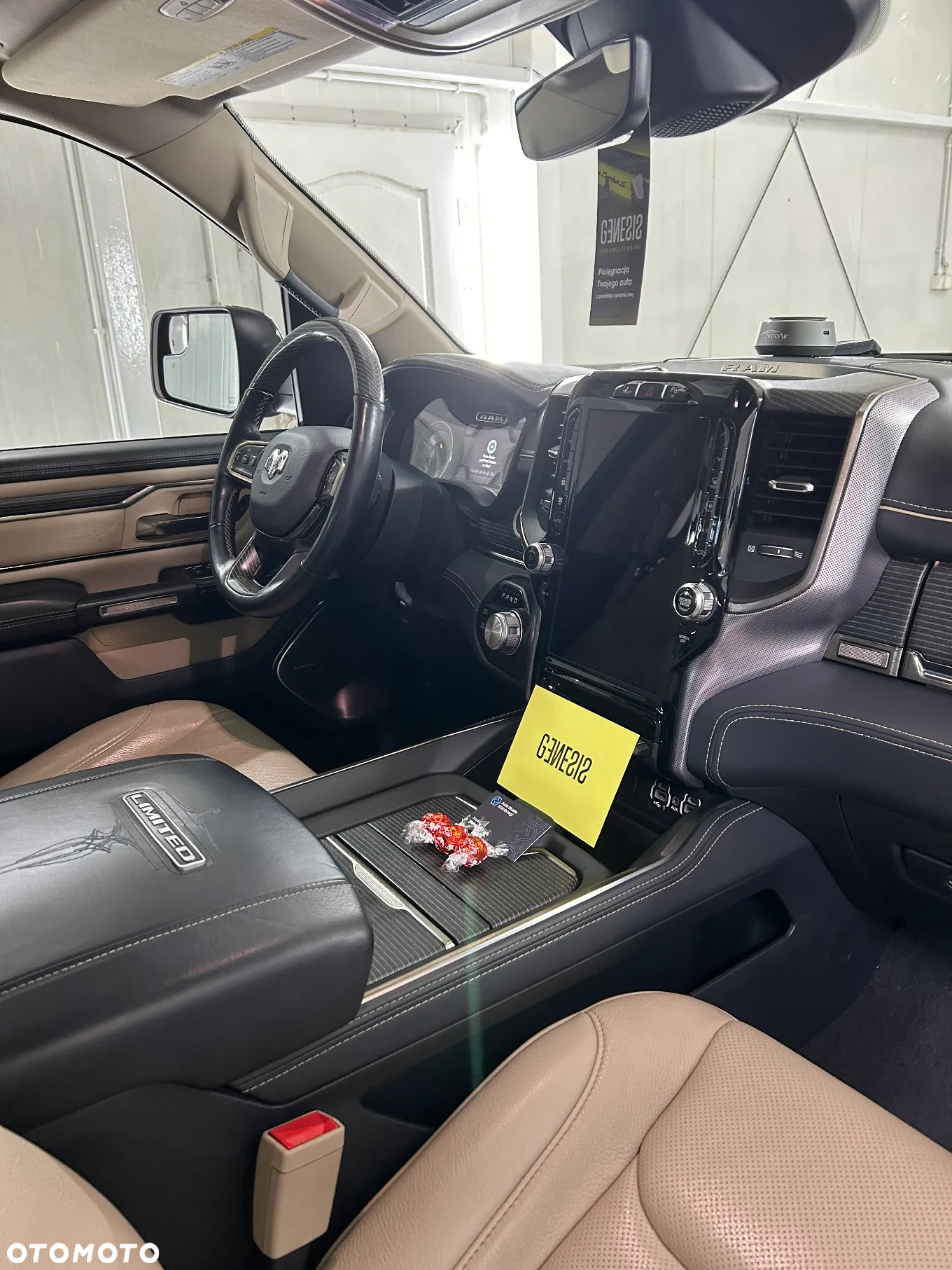 RAM 1500 Crew Cab Limited - 5