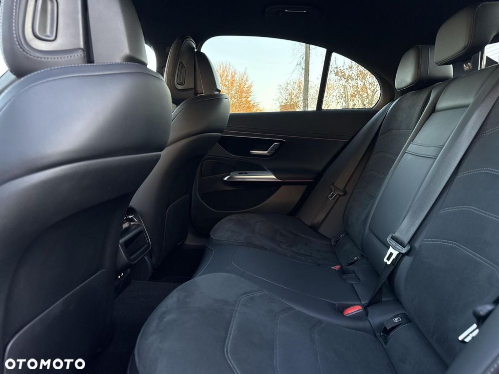 Mercedes-Benz Klasa E - 13