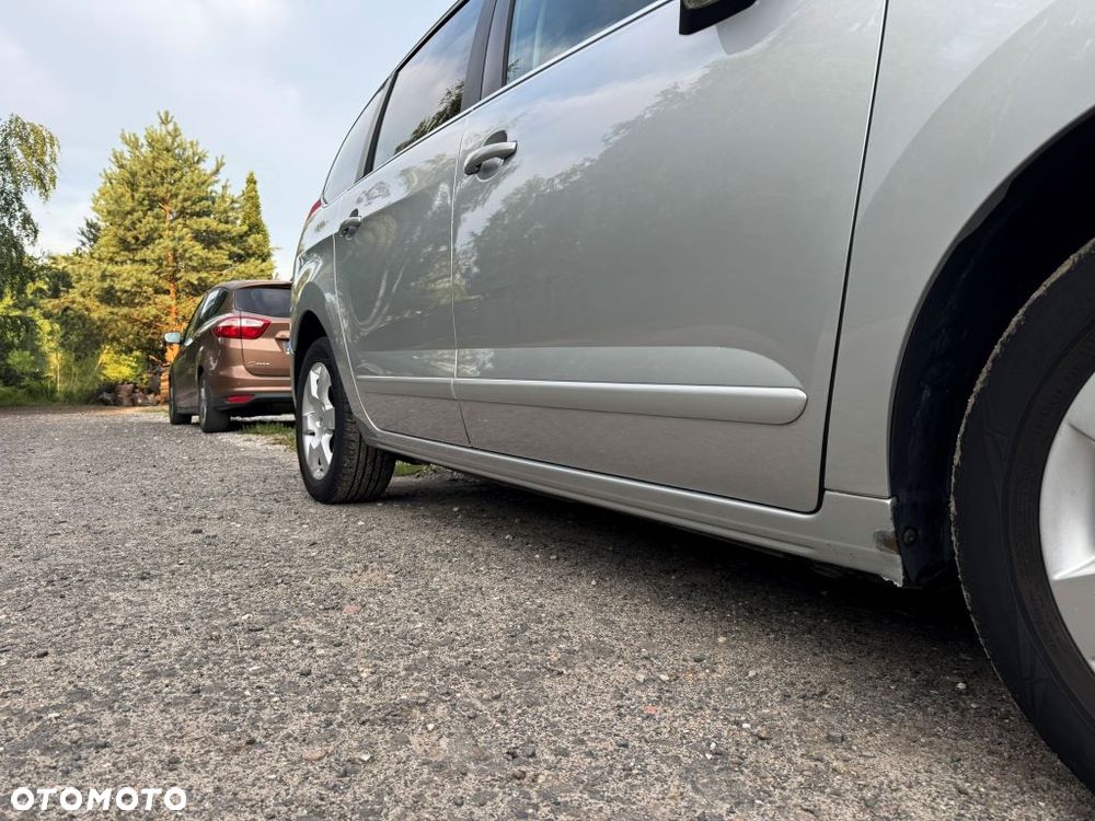 Peugeot 5008 2.0 HDi Premium - 4