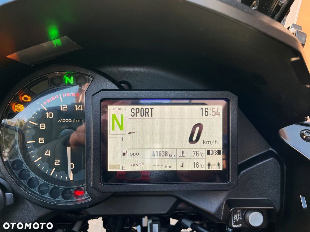 Kawasaki Versys 1000 - 8