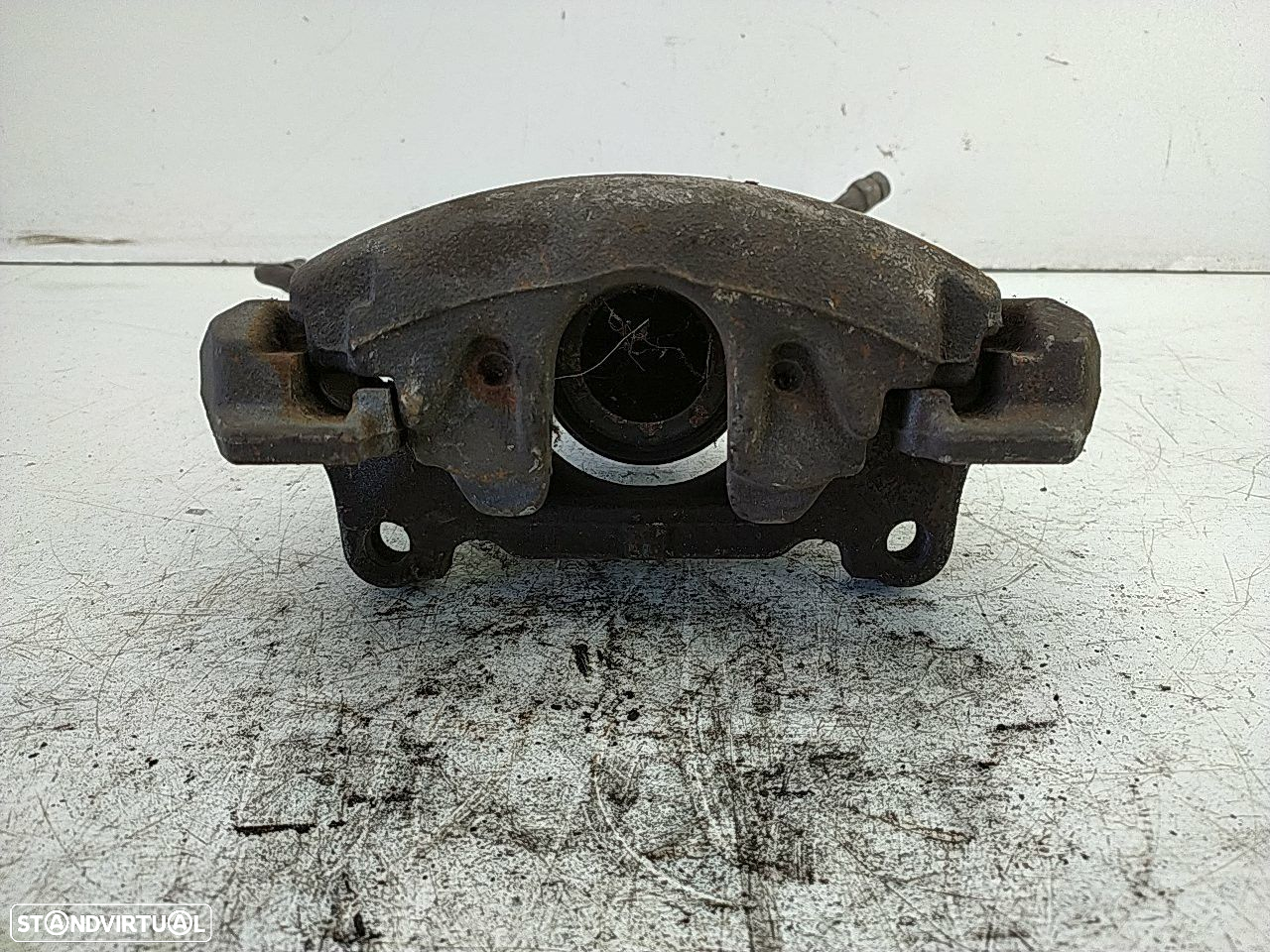 Pinça Frente Direita Audi A3 (8P1) - 2