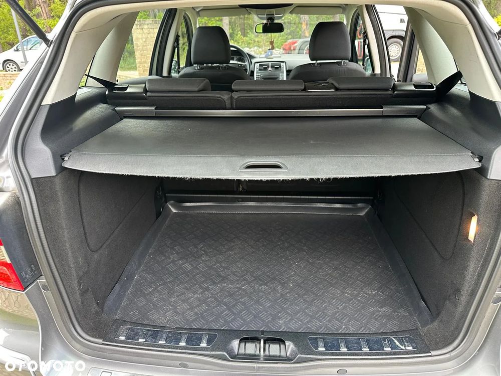 Mercedes-Benz Klasa B 180 BlueEffICIENCY - 6