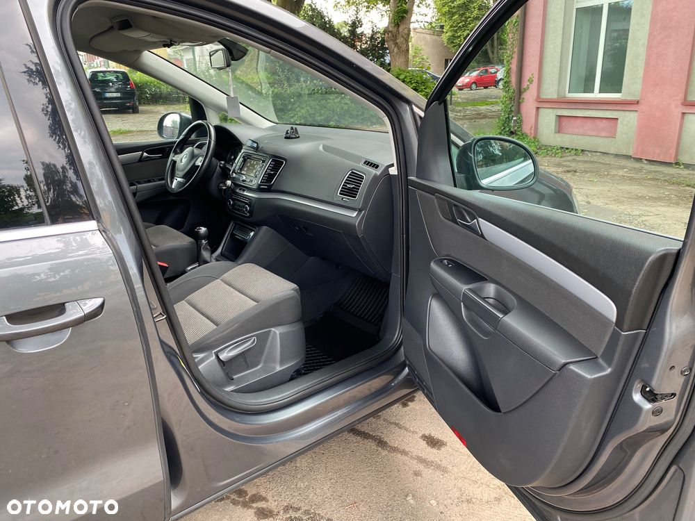 Volkswagen Sharan 2.0 TDI Comfortline - 22