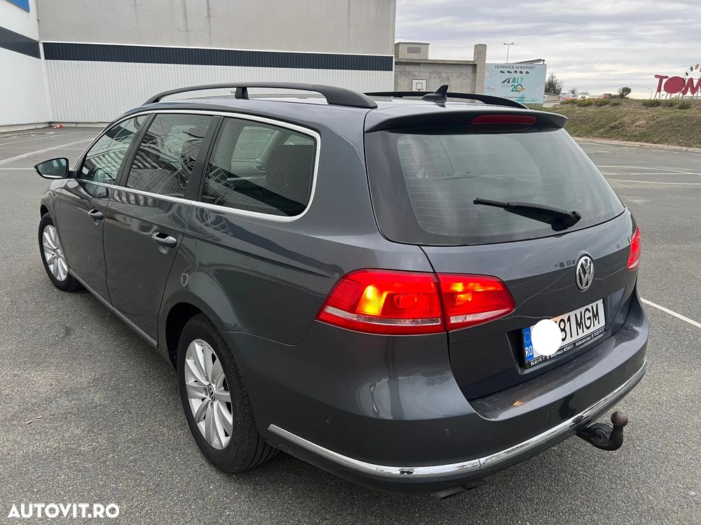 Volkswagen Passat Variant 2.0 TDI Blue TDI DSG Highline - 15