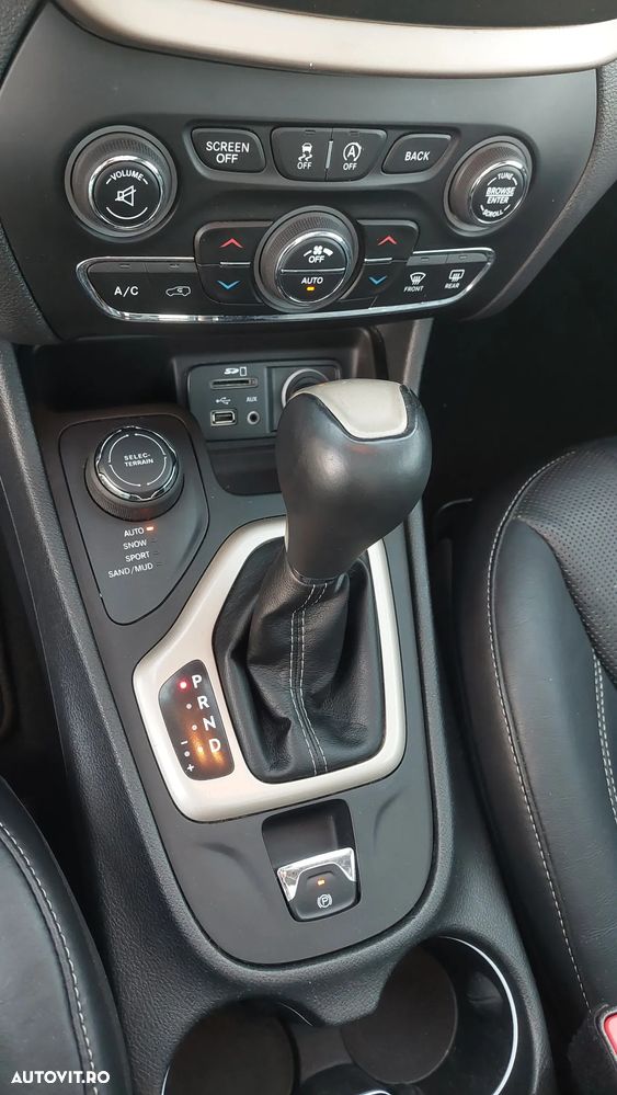 Jeep Cherokee 2.0 Mjet 4x4 AT Limited - 13