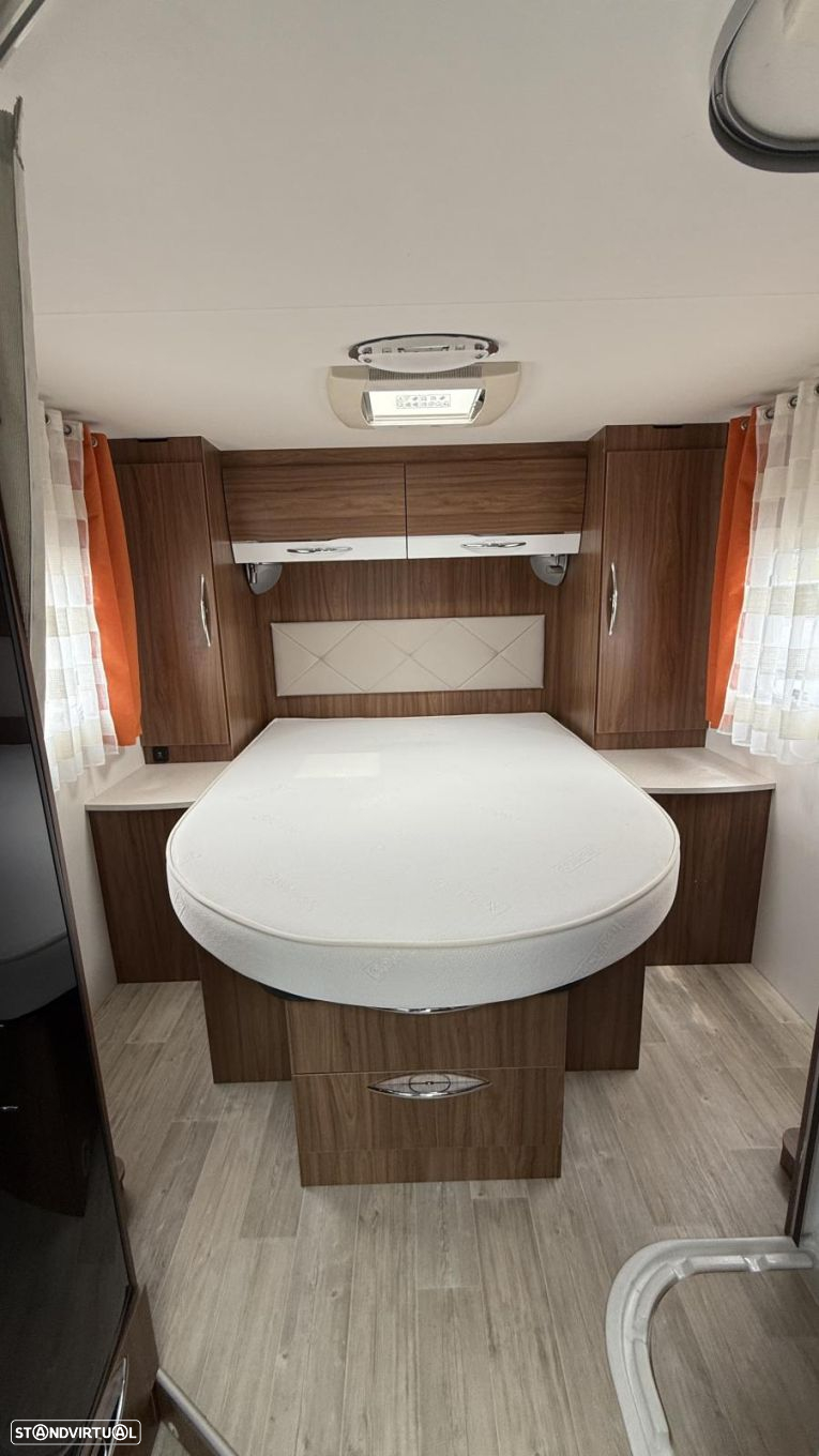 Pilote Essential P650 Cama Central - 36