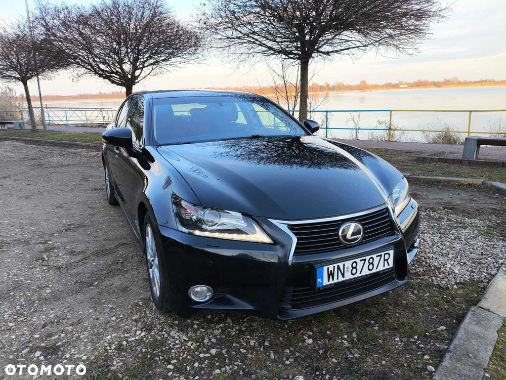 Lexus GS - 15