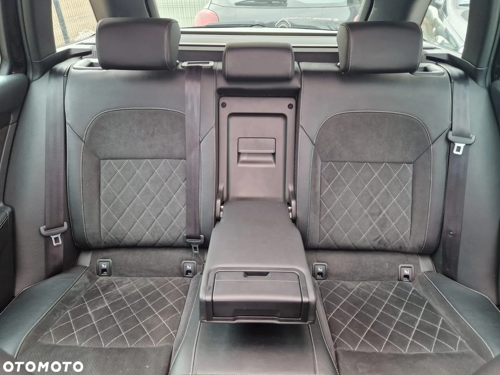 Skoda Superb 2.0 TSI Sportline DSG - 12