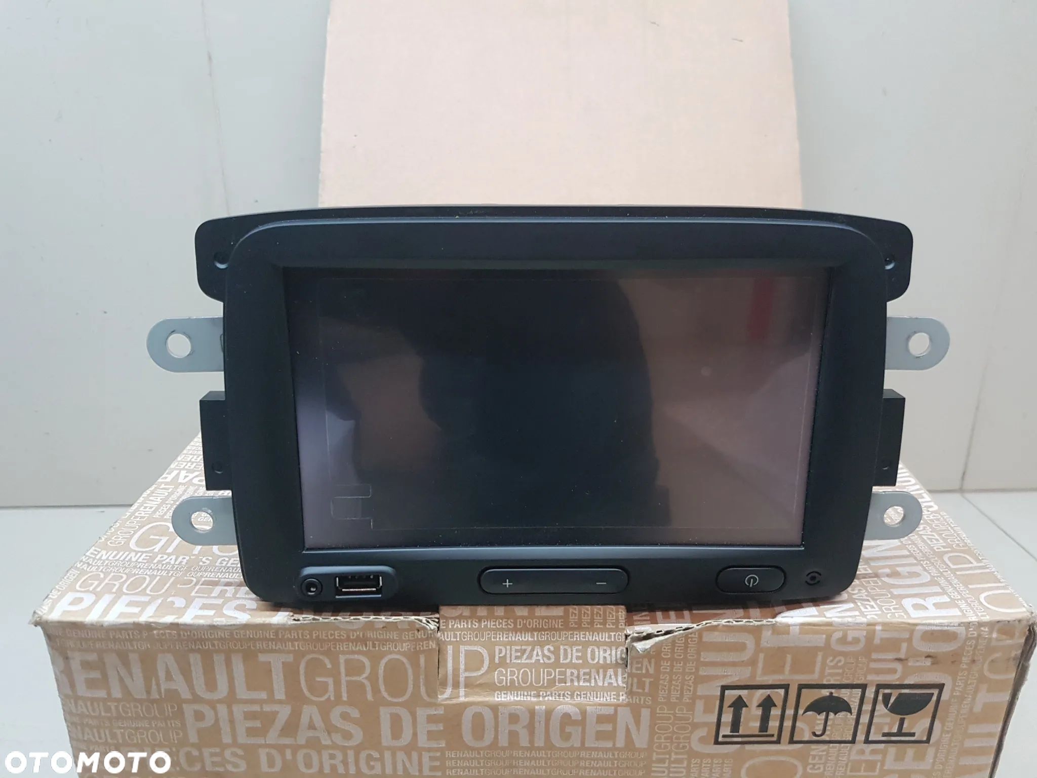 RENAULT DACIA NAWIGACJA ORYGINALNE RADIO FABRYCZNE - 1