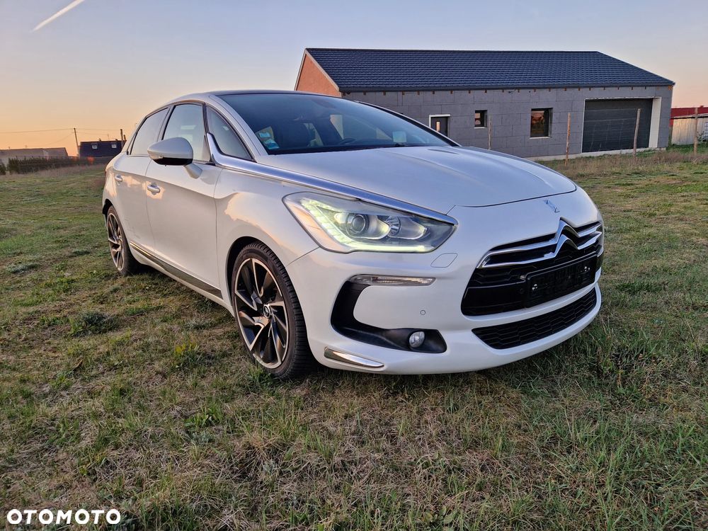 Citroën DS5 THP 200 SportChic - 3