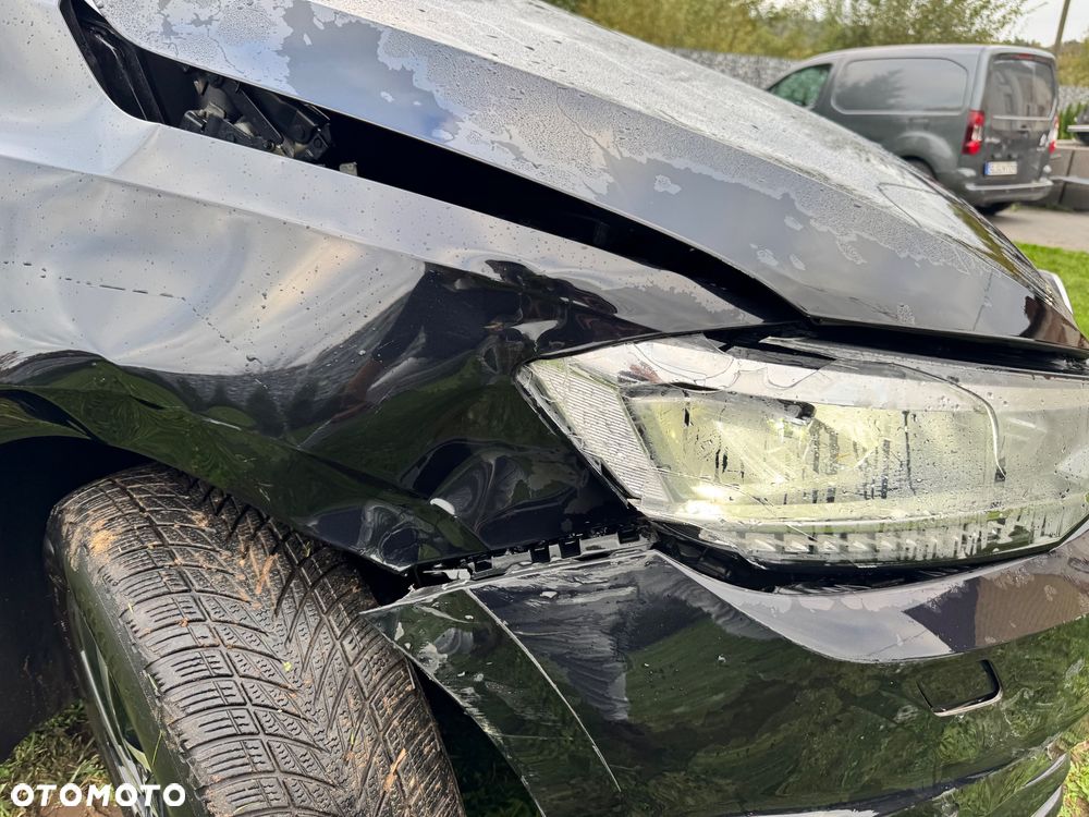 Volkswagen Touran 2.0 TDI SCR DSG Join - 3