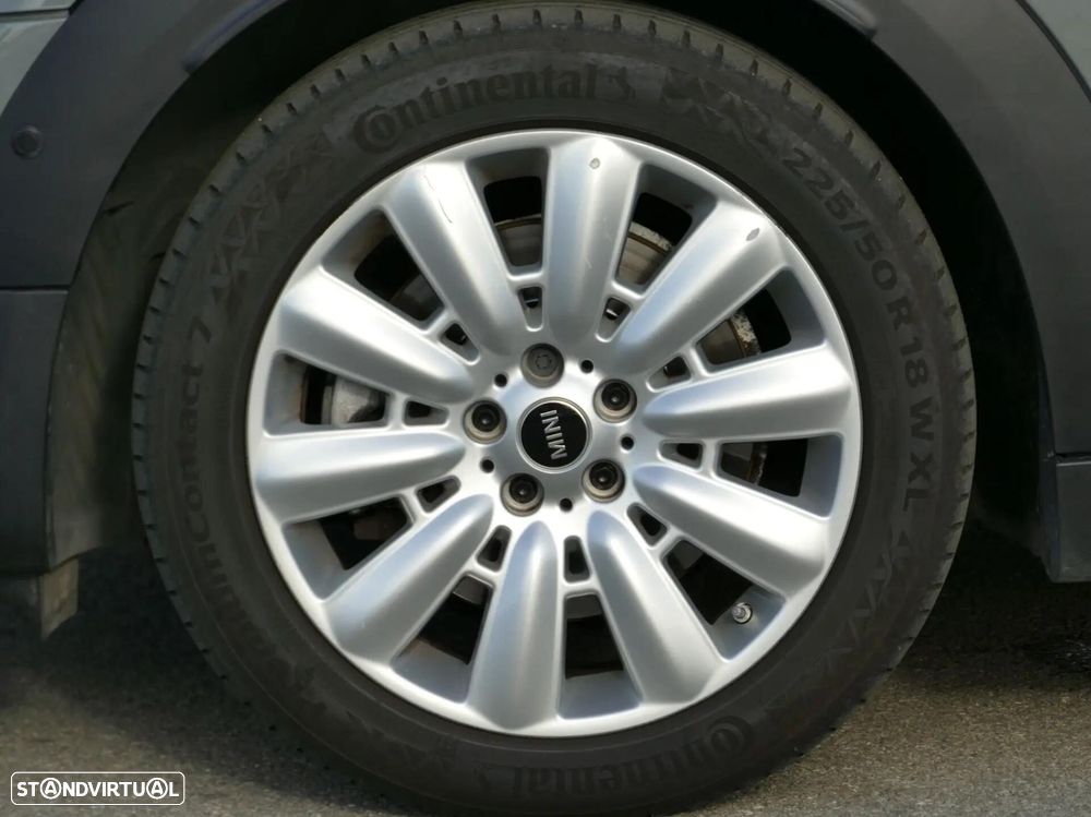 MINI Countryman Cooper SE ALL4 Auto - 7
