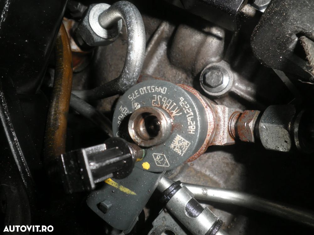 Injectoare Renault Master 2.3 dci , euro 5 , cod 0445110634 ,cod H82912226 0445110375 - 3