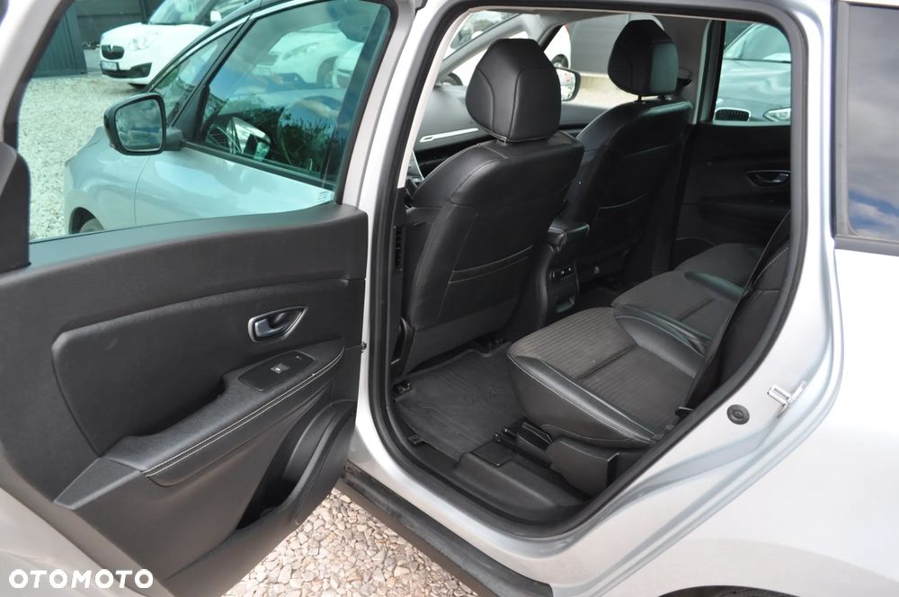 Renault Grand Scenic - 20