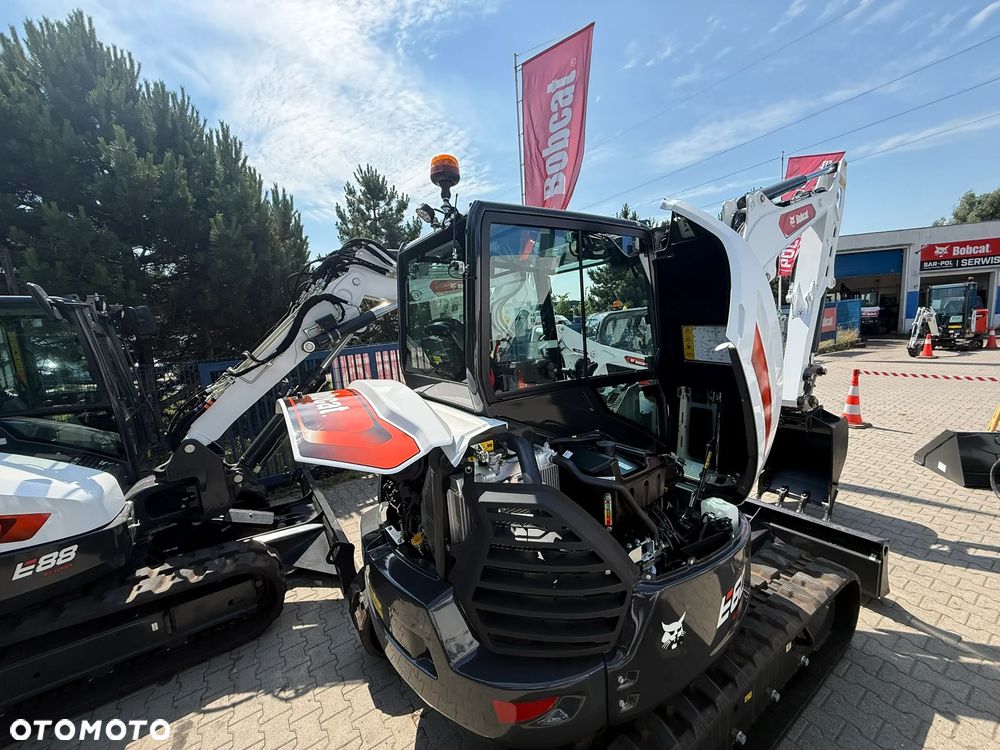 Bobcat E60 - 9