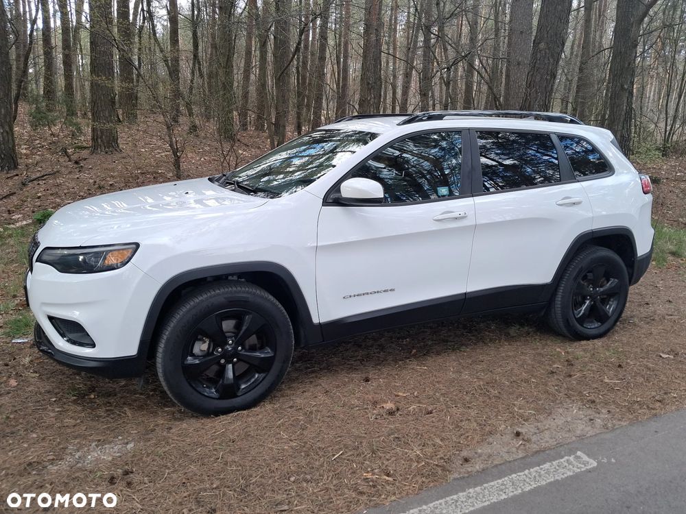 Jeep Cherokee - 3