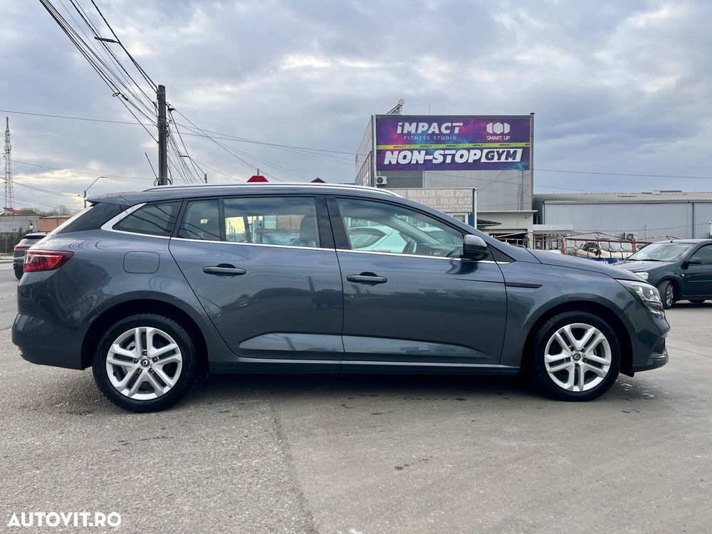 Renault Megane - 6