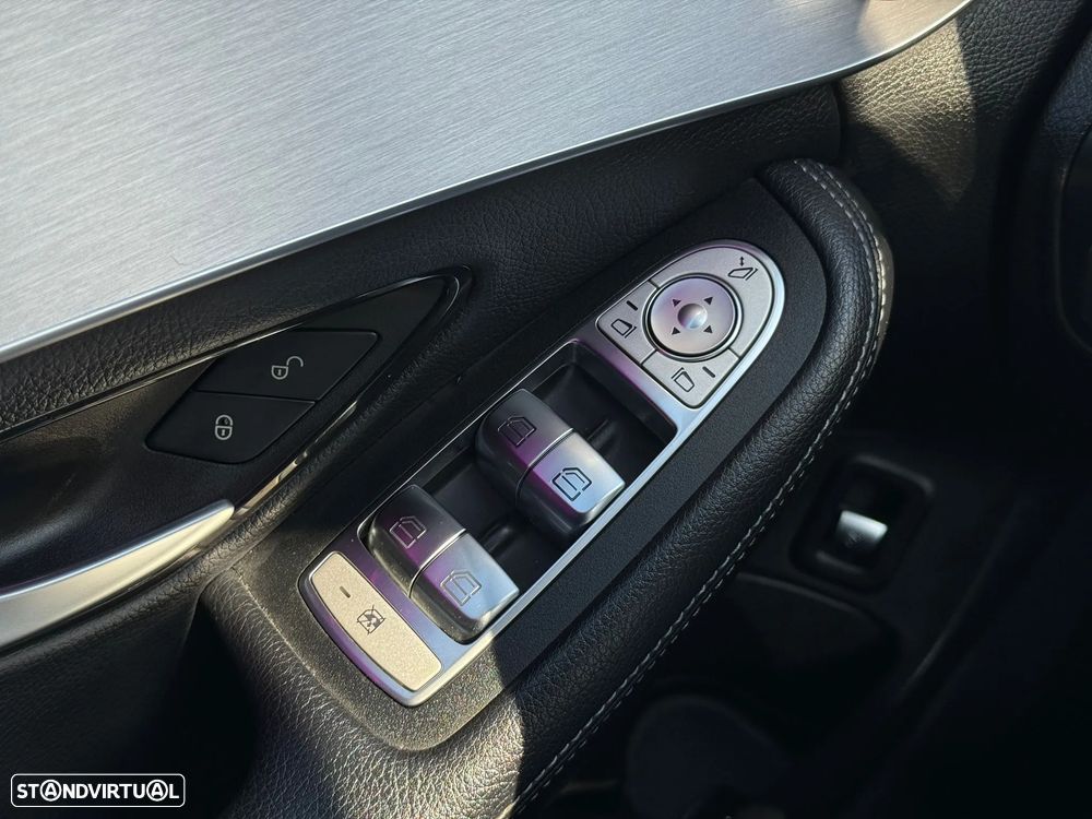 Mercedes-Benz C 300 - 14