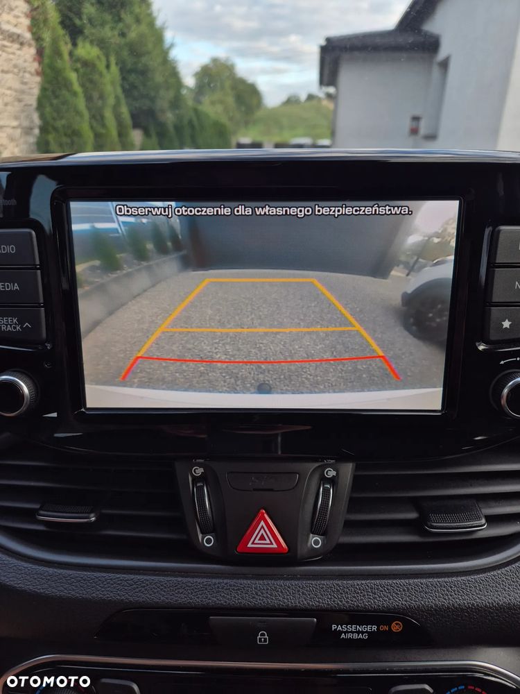 Hyundai i30 1.4 T-GDI Intro Edition - 9