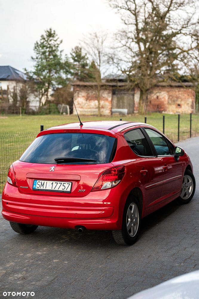 Peugeot 207 - 4