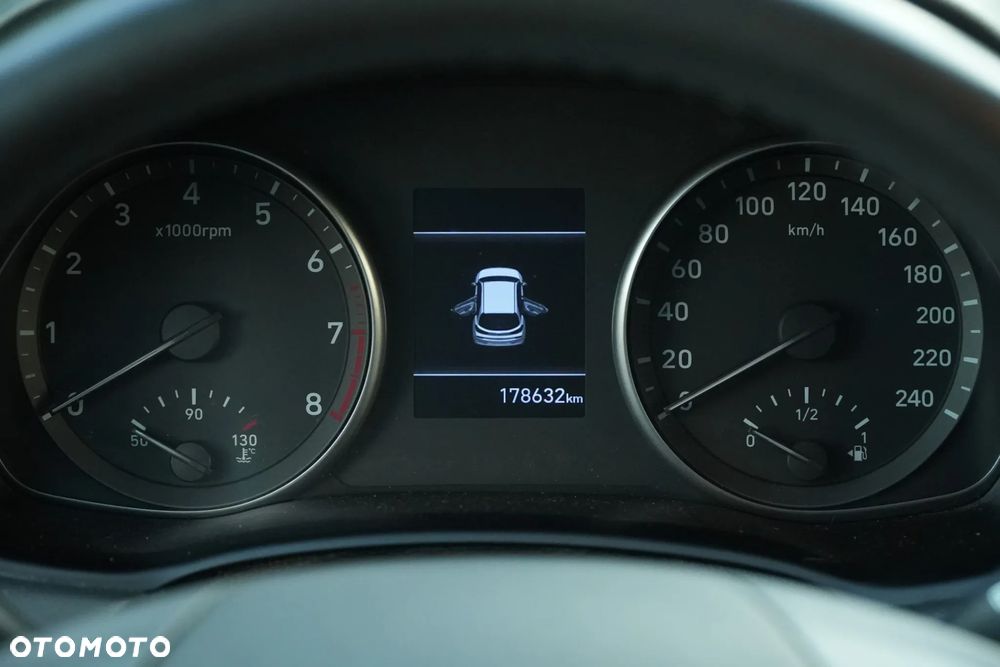 Hyundai i30 1.0 T-GDI GPF Classic + - 27