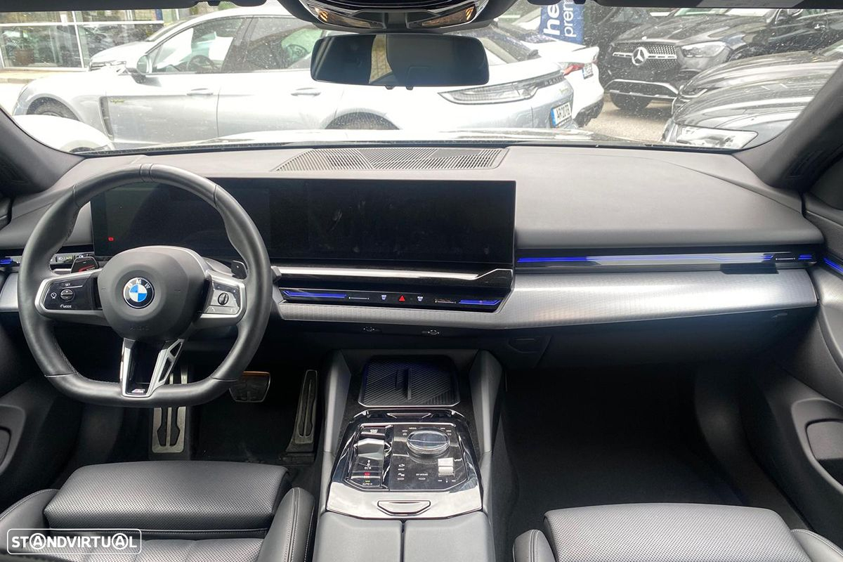 BMW 520 d Pack Desportivo M - 6