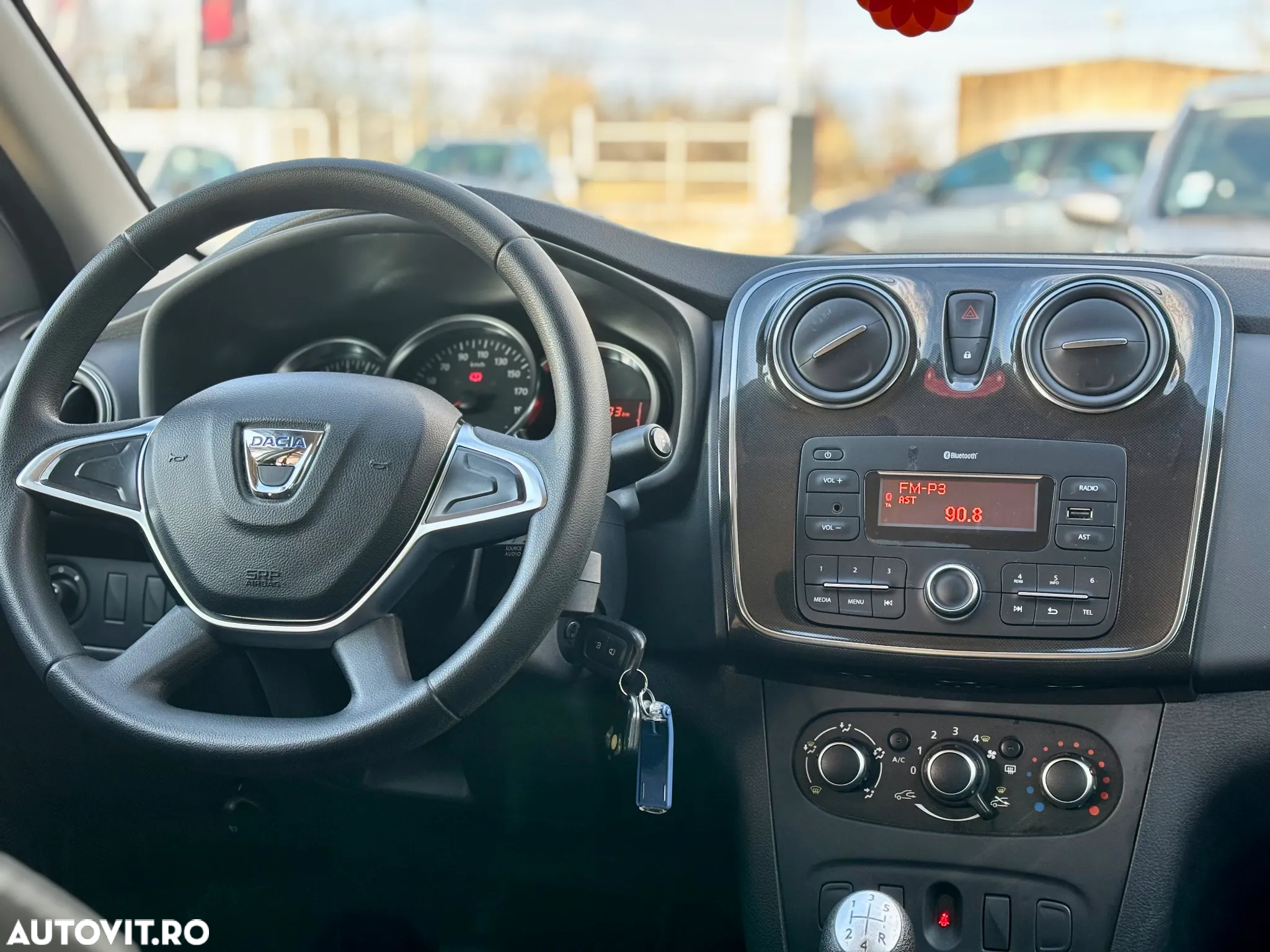 Dacia Logan - 9