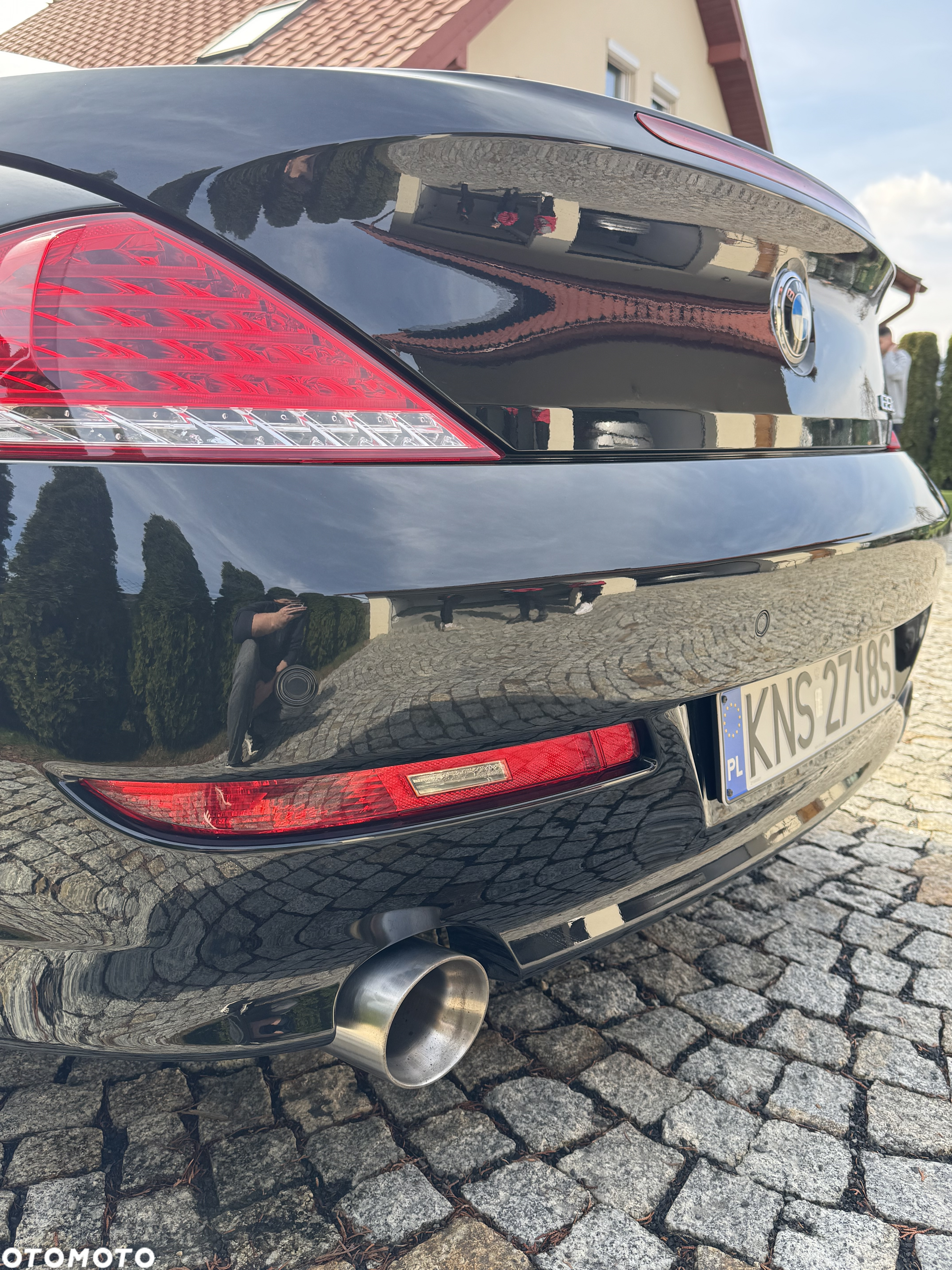 BMW Seria 6 650 i - 8