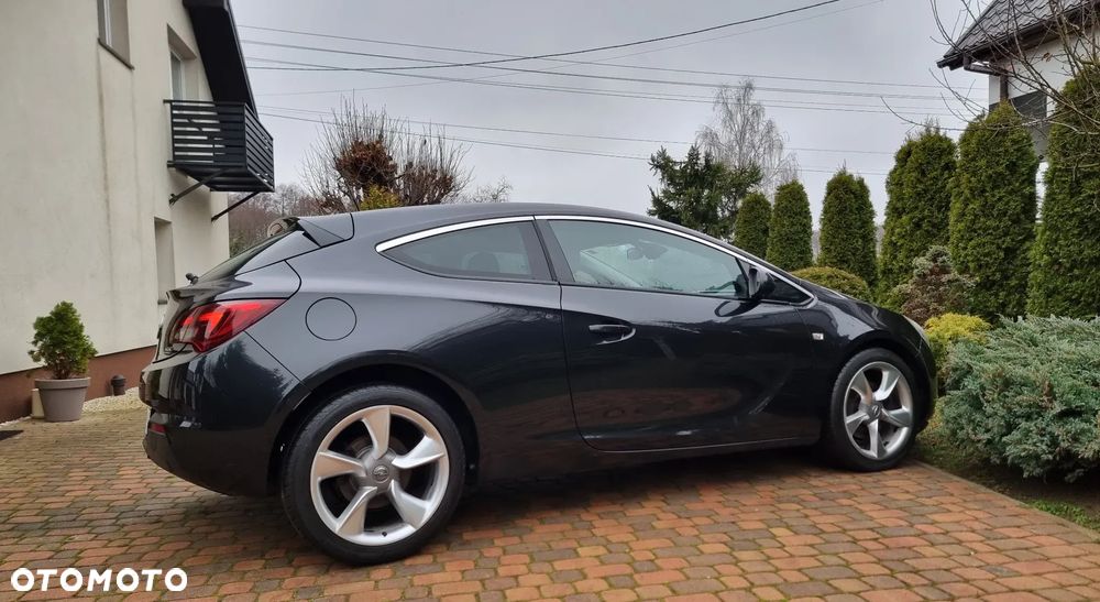 Opel Astra 1.4 Turbo Innovation - 17