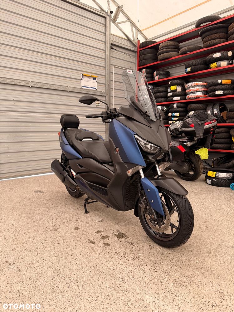 Yamaha X-max - 1