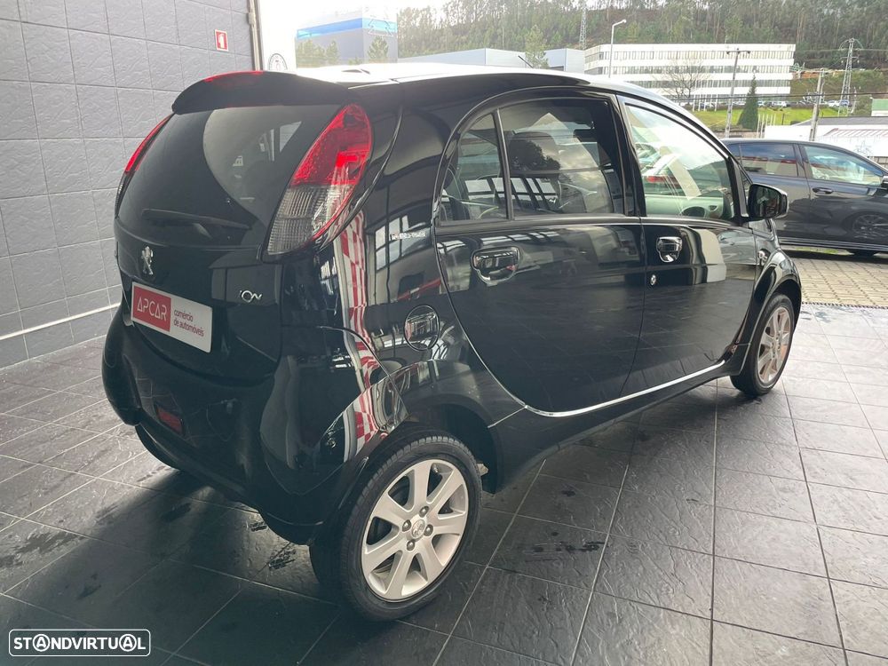 Peugeot iOn Active - 10