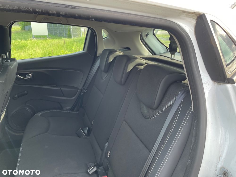 Renault Clio - 18