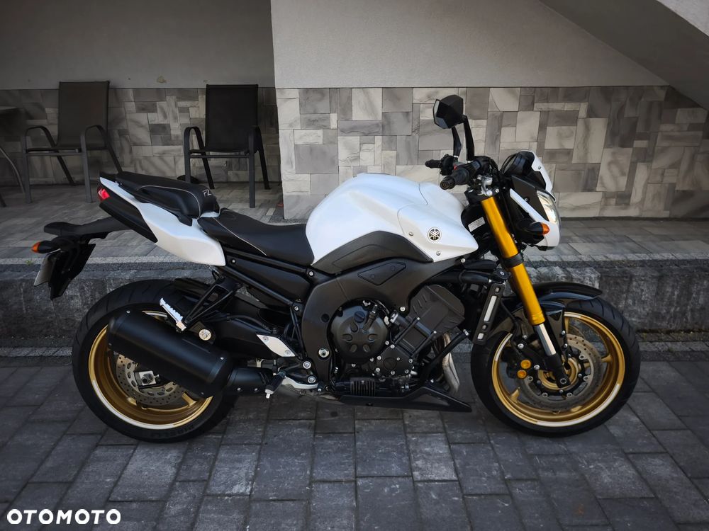 Yamaha FZ8 - 27