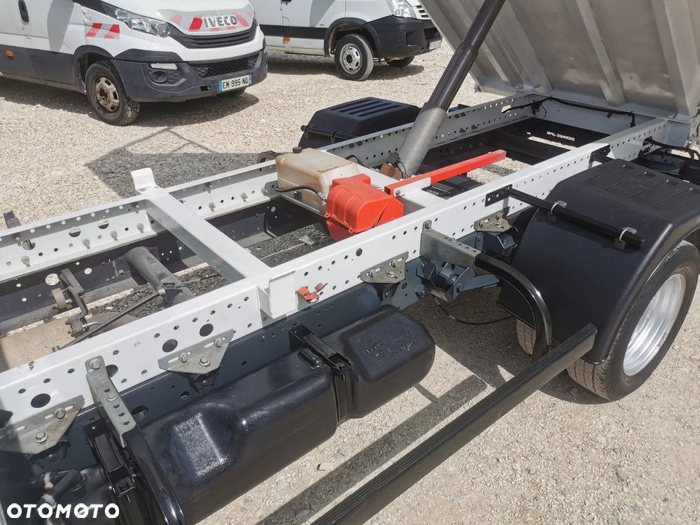 Iveco Daily 35C11 Kiper wywrotka Hak Bliźniak sprowadzony 35C12 - 8
