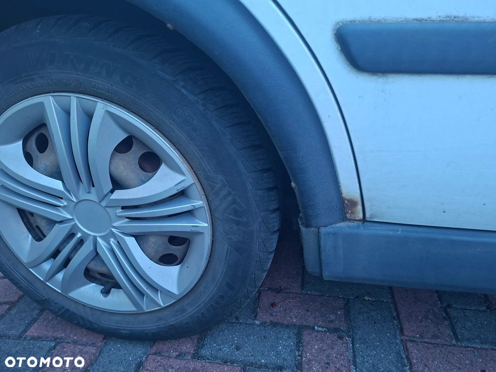 Opel Astra 1.7 DTI - 9