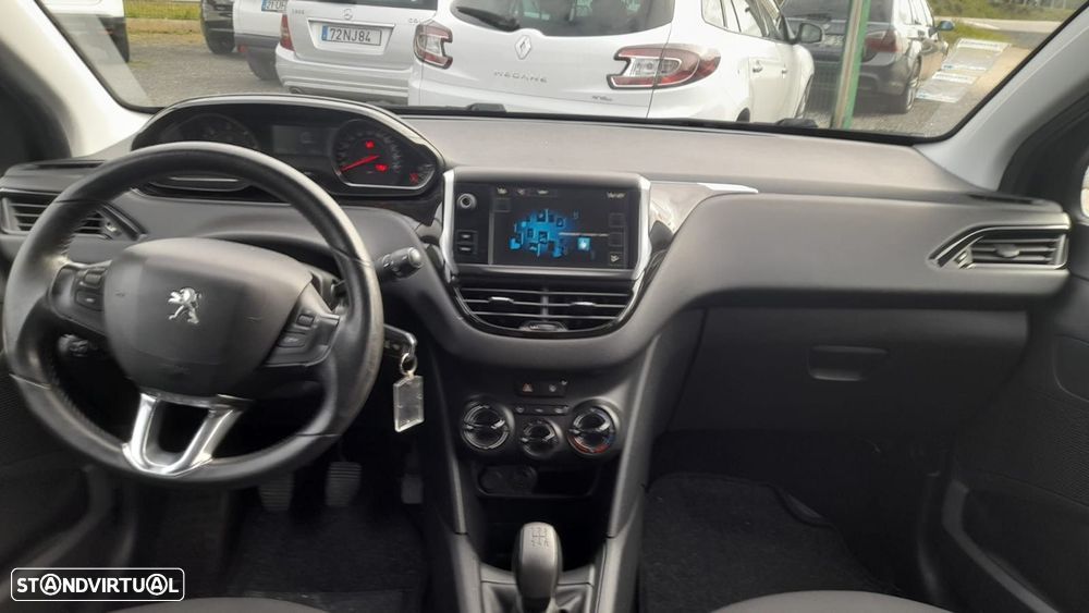Peugeot 208 1.4 HDi Active - 13