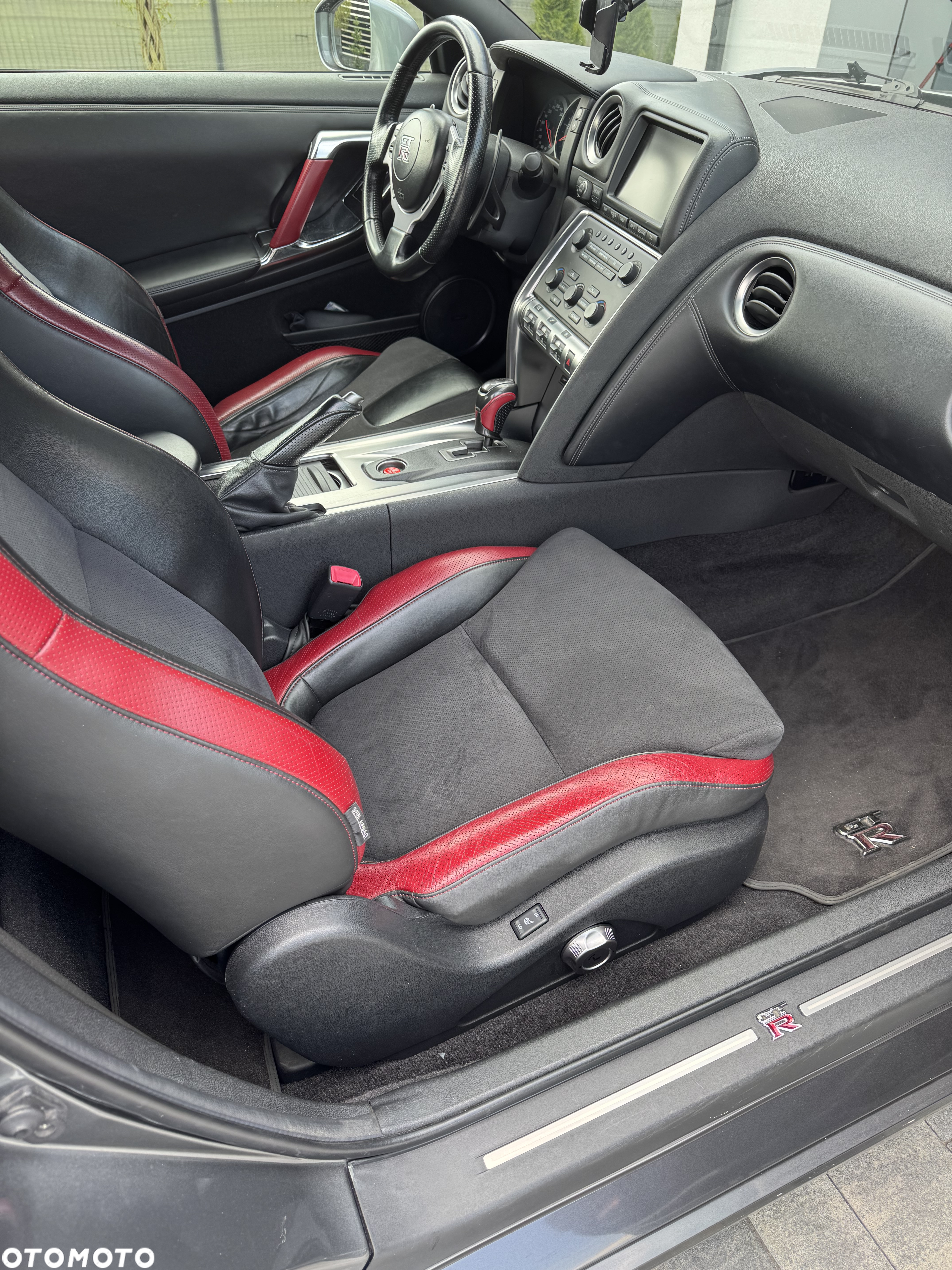 Nissan GT-R Black Edition - 23