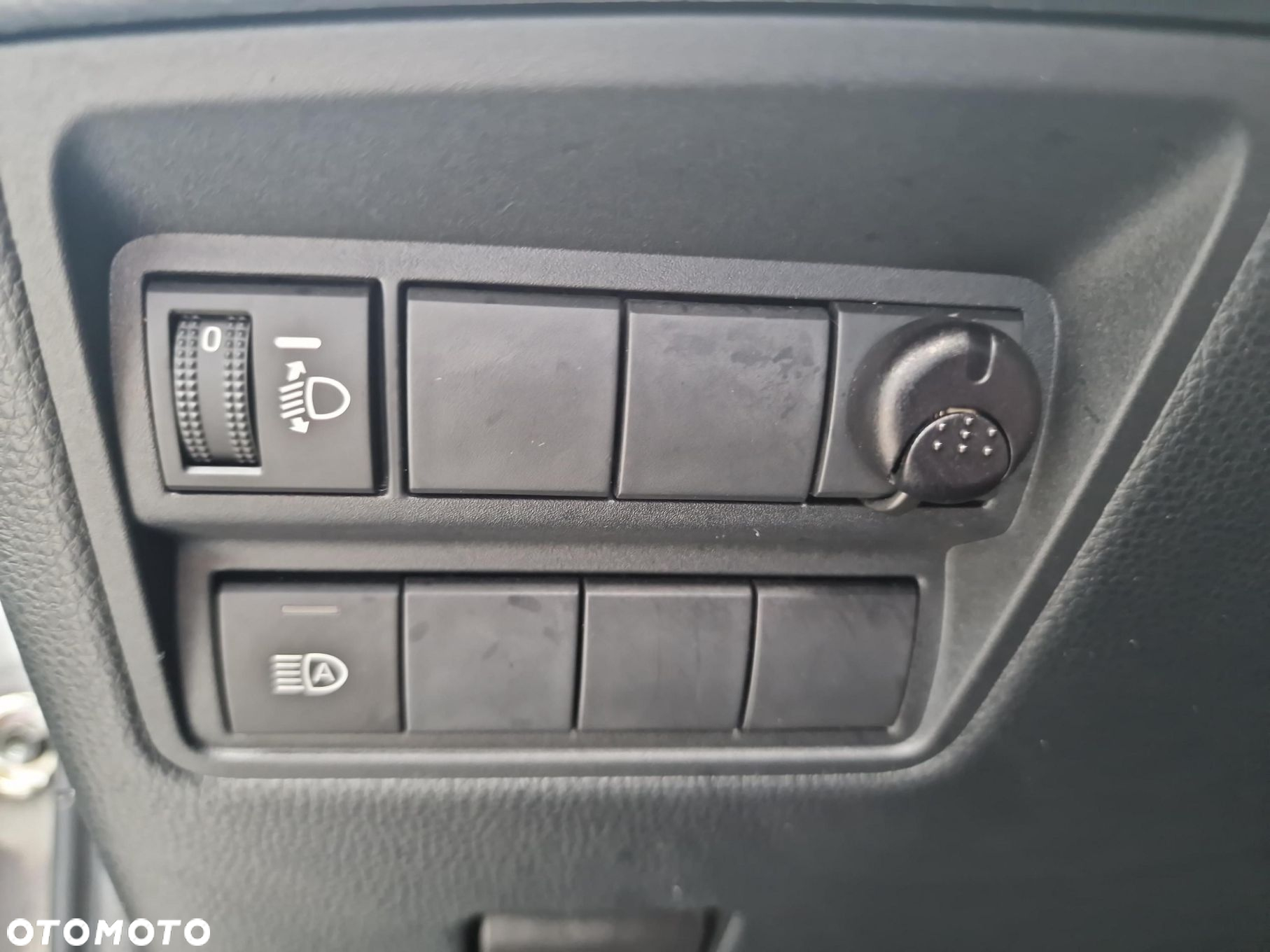 Toyota Yaris Cross - 16